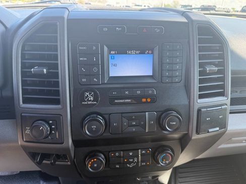 Used 2022 Ford F350 XL w/ Power Equipment Group image 23