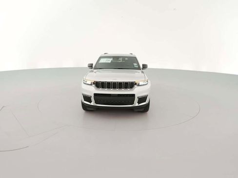 New 2025 Jeep Grand Cherokee L Limited image 2