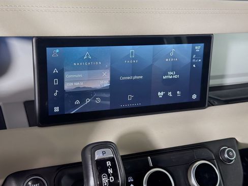 Certified 2023 Land Rover Defender 110 SE AWD/4WD image 18
