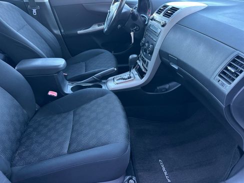Used 2010 Toyota Corolla S image 14
