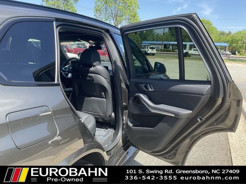 Used 2023 BMW X5 xDrive45e w/ Executive Package AWD/4WD image 18