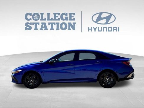 Used 2026 Hyundai Elantra Sport FWD image 7