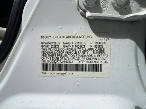 Used 2018 Acura ILX image 32