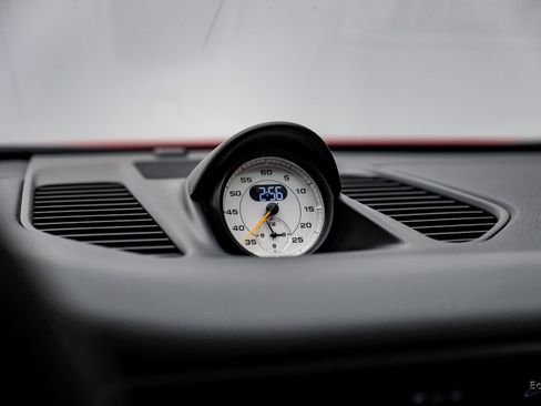 Used 2015 Porsche 911 GT3 image 54