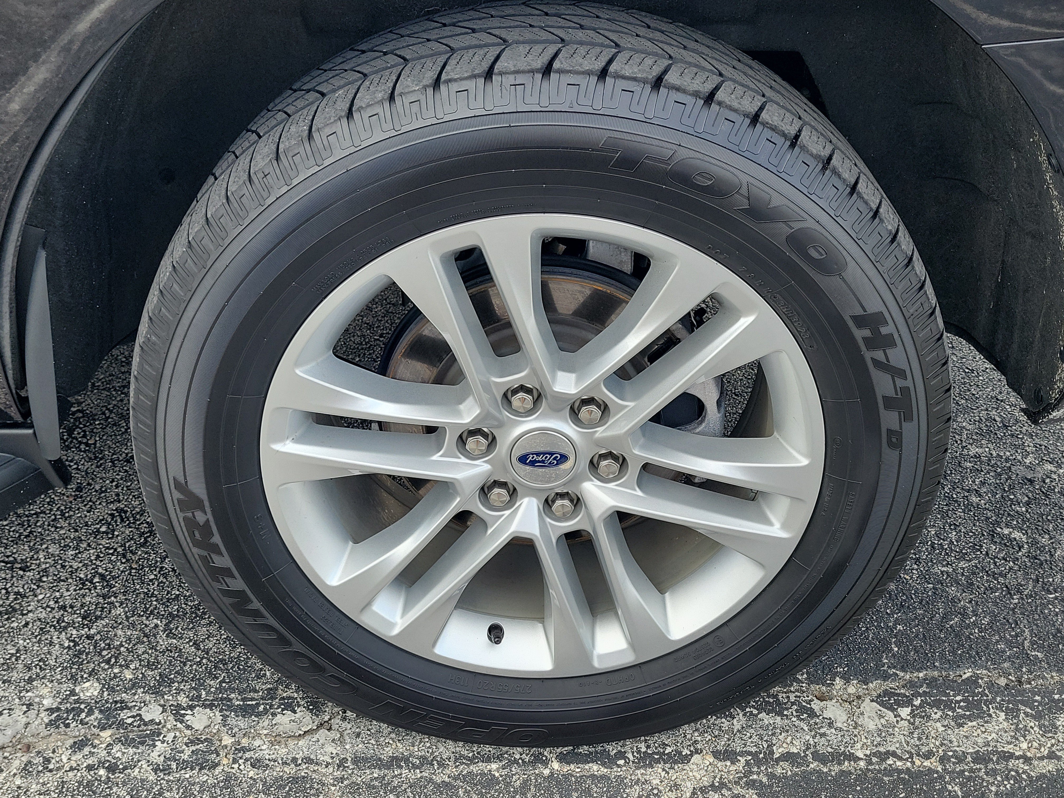Used 2024 Ford Expedition XLT RWD image 9