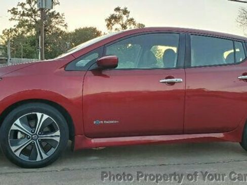 Used 2019 Nissan Leaf SV w/ SV Technology Package image 25