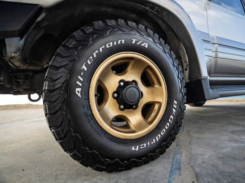 Used 1997 Lexus LX 450 4WD image 32