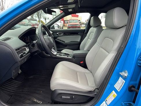 Used 2025 Honda Civic Sport Touring image 31
