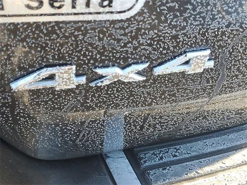 Used 2020 Jeep Grand Cherokee Limited image 6