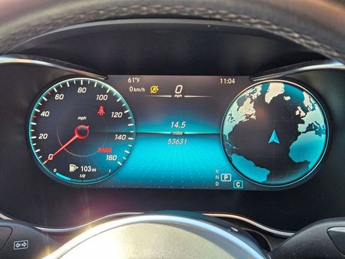 Used 2020 Mercedes-Benz GLC 300 4MATIC image 3