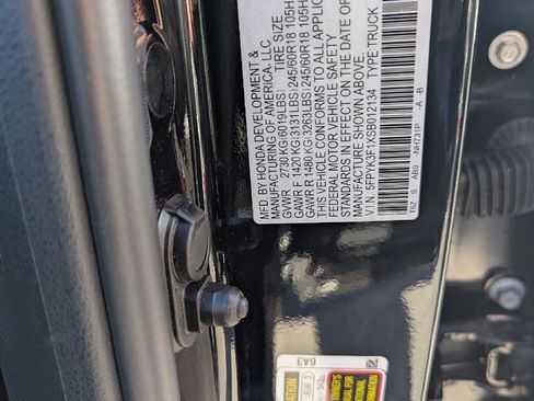 Used 2025 Honda Ridgeline Sport image 23