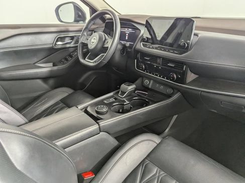 Used 2021 Nissan Rogue Platinum AWD/4WD image 23