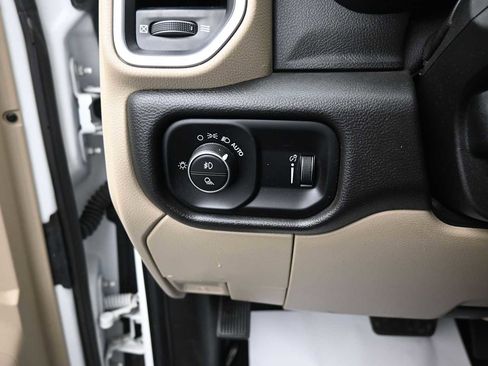 Used 2022 RAM 2500 Big Horn w/ Snow Chief Group AWD/4WD image 9