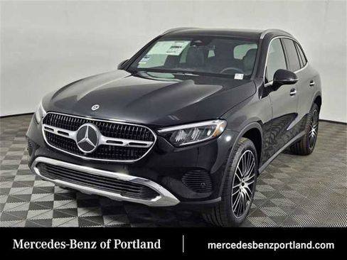 Certified 2025 Mercedes-Benz GLC 300 4MATIC image 1