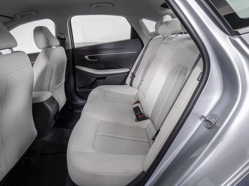 Used 2024 Hyundai Sonata SEL image 11