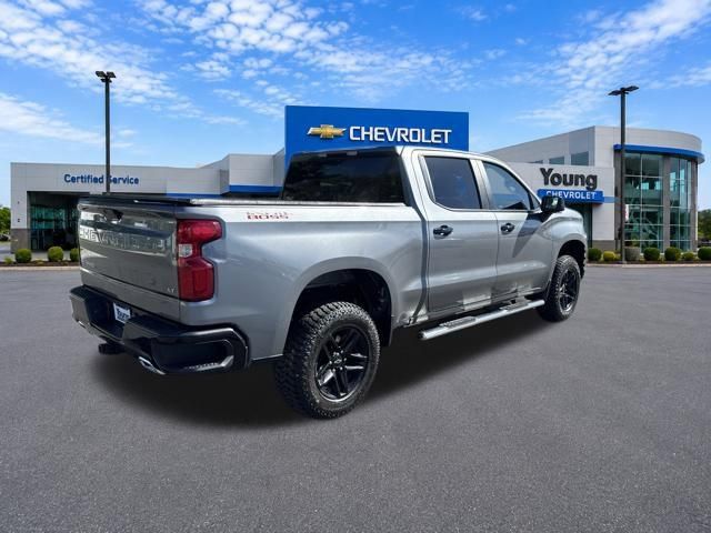 Used 2021 Chevrolet Silverado 1500 LT Trail Boss AWD/4WD image 7