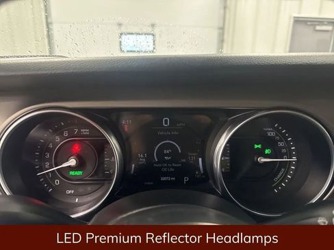Used 2023 Jeep Wrangler Unlimited w/ Cold Weather Group AWD/4WD image 14