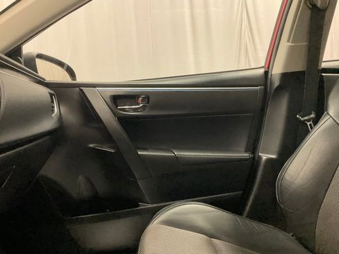 Used 2014 Toyota Corolla S image 21