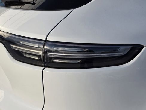 Certified 2021 Porsche Cayenne GTS image 12