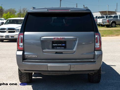 Used 2018 GMC Yukon SLT w/ Premium Edition image 7