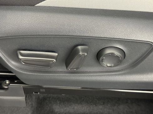 New 2025 Toyota Tacoma TRD Off-Road image 17