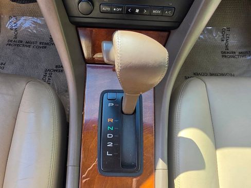 Used 1999 Lexus ES 330 FWD image 39