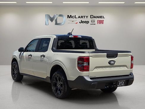 Used 2025 Ford Maverick XLT w/ Black Appearance Package AWD/4WD image 4