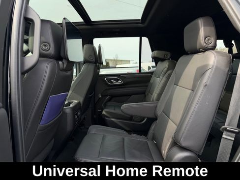 Used 2021 Chevrolet Tahoe Z71 w/ Z71 Signature Package image 17