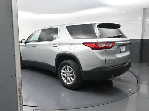 Used 2020 Chevrolet Traverse LS AWD/4WD image 8