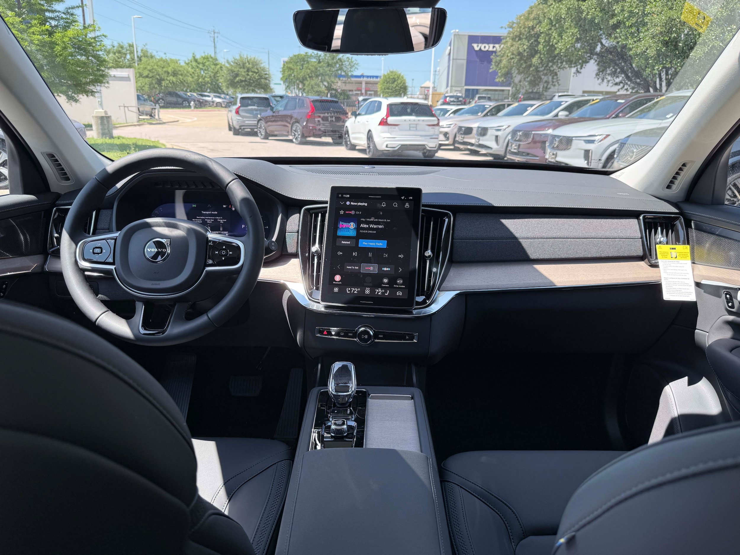 New 2026 Volvo XC90 T8 Plus AWD/4WD image 19