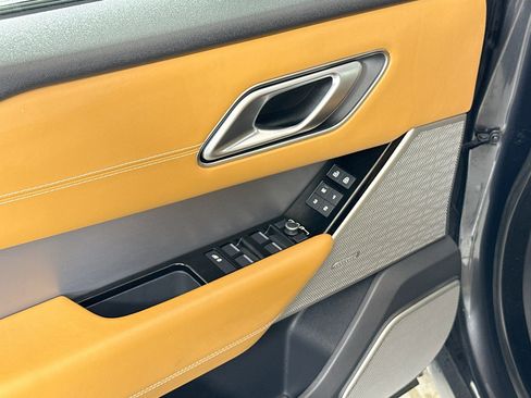 Used 2021 Land Rover Range Rover Velar R-Dynamic HSE image 20