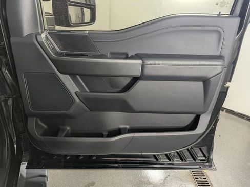 Used 2022 Ford F150 XLT w/ Equipment Group 302A High image 21