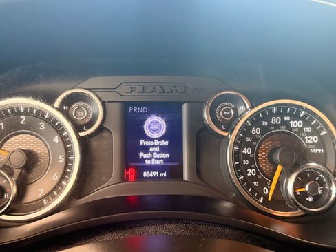 Used 2022 RAM 4500 Tradesman image 28