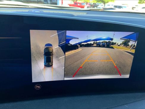 Used 2025 Cadillac XT4 Sport w/ LPO, Onyx Lite Package image 27