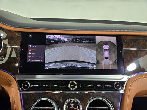 Used 2022 Bentley Continental GT image 30