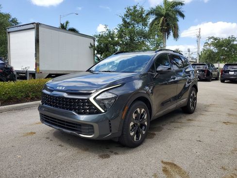 Used 2023 Kia Sportage X-Line w/ X-Line Premium Package image 3