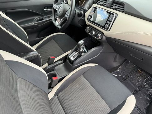 Used 2020 Nissan Versa SV image 22