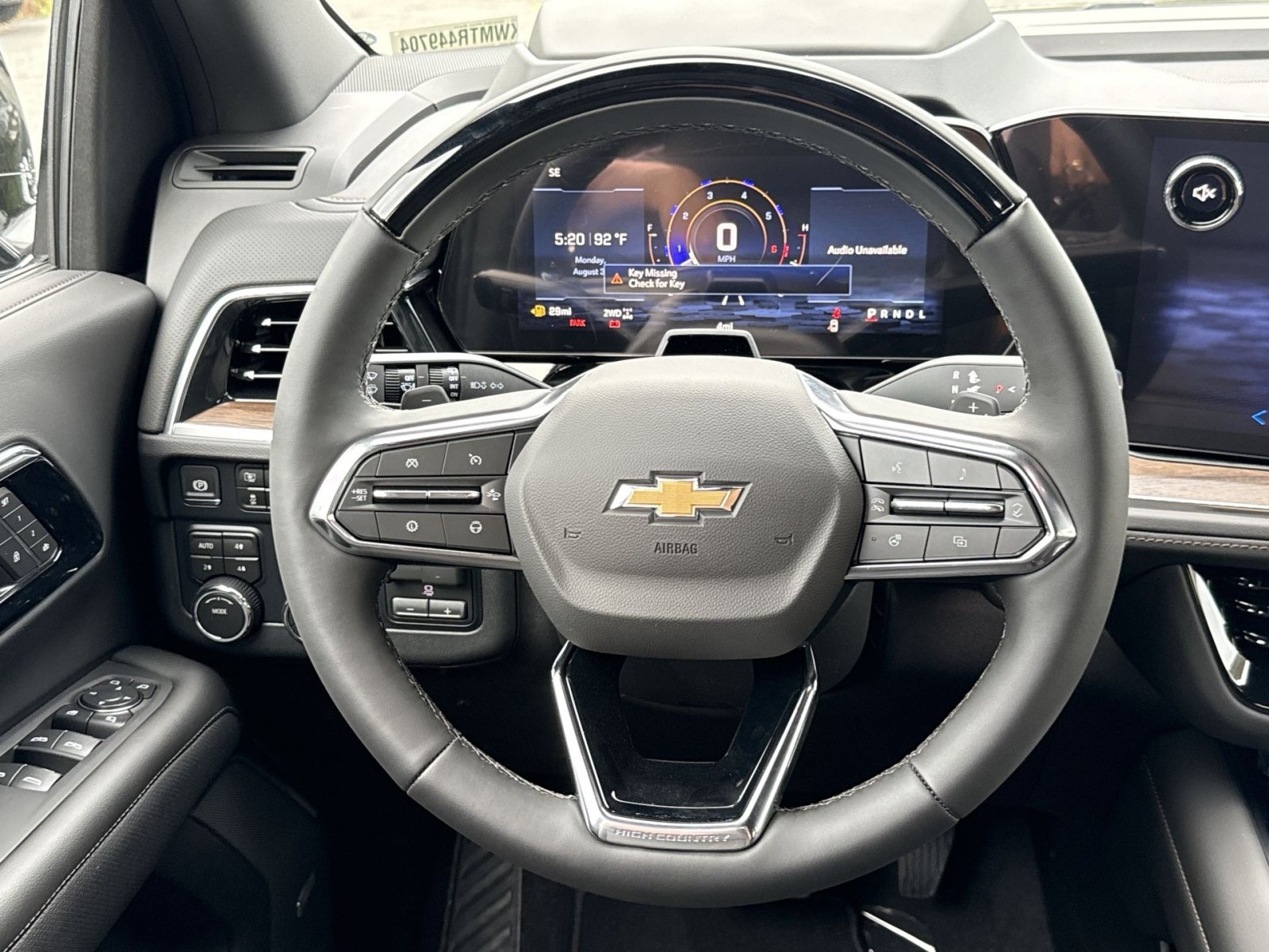 New 2026 Chevrolet Tahoe High Country w/ Sun And Tow Package AWD/4WD image 17