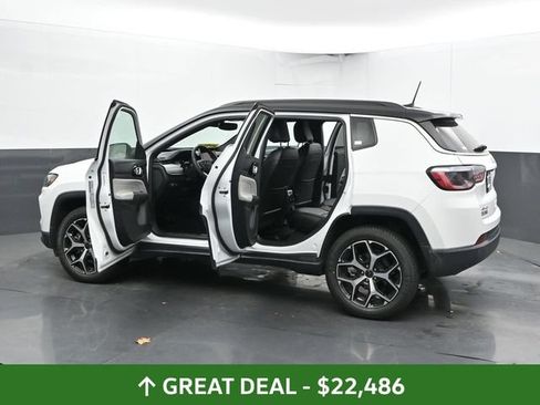 Used 2025 Jeep Compass Limited AWD/4WD image 57
