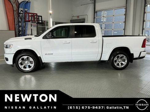 Used 2025 RAM 1500 Big Horn AWD/4WD image 21