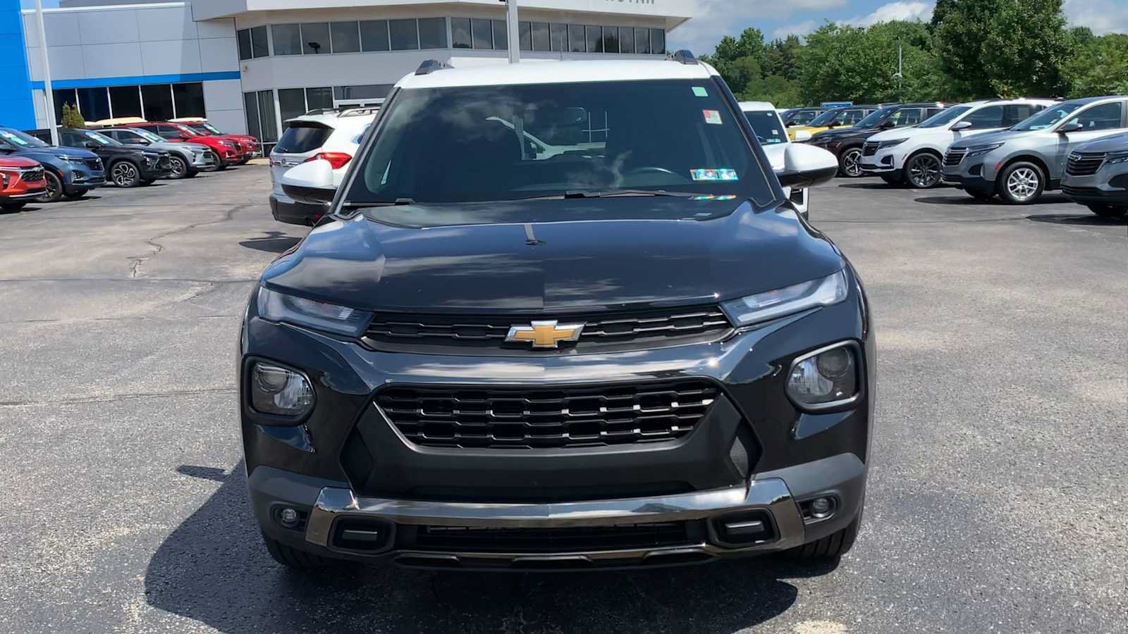 Certified 2023 Chevrolet TrailBlazer ACTIV w/ Convenience Package FWD image 3