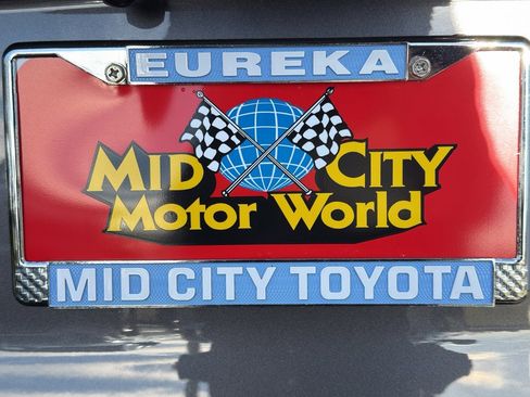 New 2025 Toyota RAV4 XLE w/ Convenience Package image 2