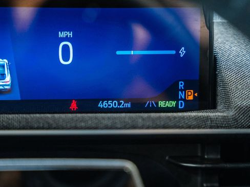 Certified 2025 Ford Mustang Mach-E Premium image 46