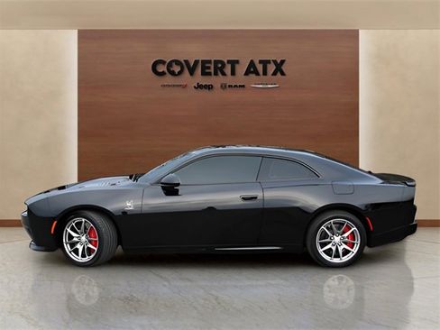 Used 2024 Dodge Charger R/T Scat Pack w/ Plus Group image 2