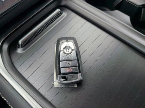 New 2027 Ford Expedition Platinum w/ Stealth Appearance Package AWD/4WD image 55