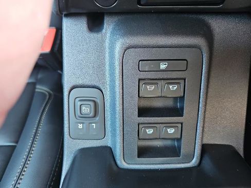 New 2026 Ford Bronco Badlands AWD/4WD image 22