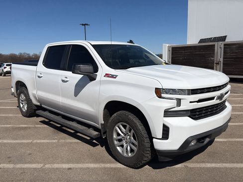 Used 2021 Chevrolet Silverado 1500 RST w/ Convenience Package II image 8