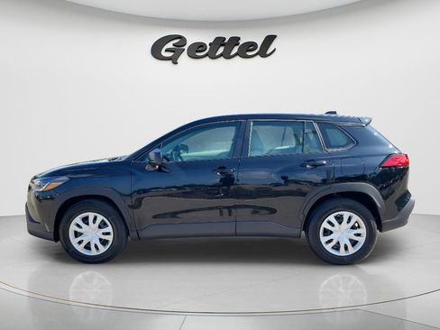 Certified 2024 Toyota Corolla Cross L FWD image 8