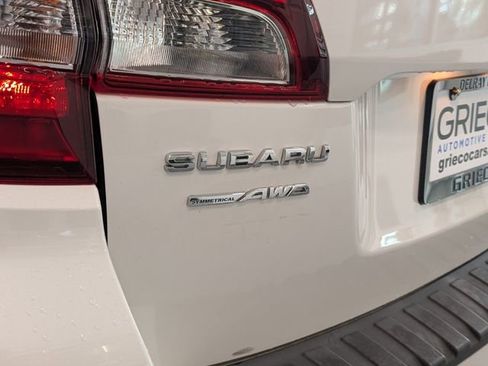 Used 2018 Subaru Outback 2.5i Limited image 9