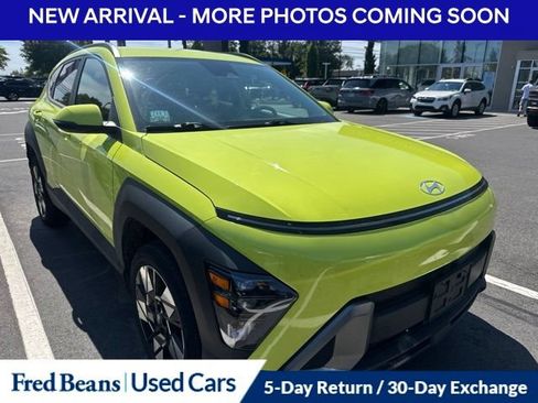 Used 2024 Hyundai Kona SEL w/ Convenience Package AWD/4WD image 2